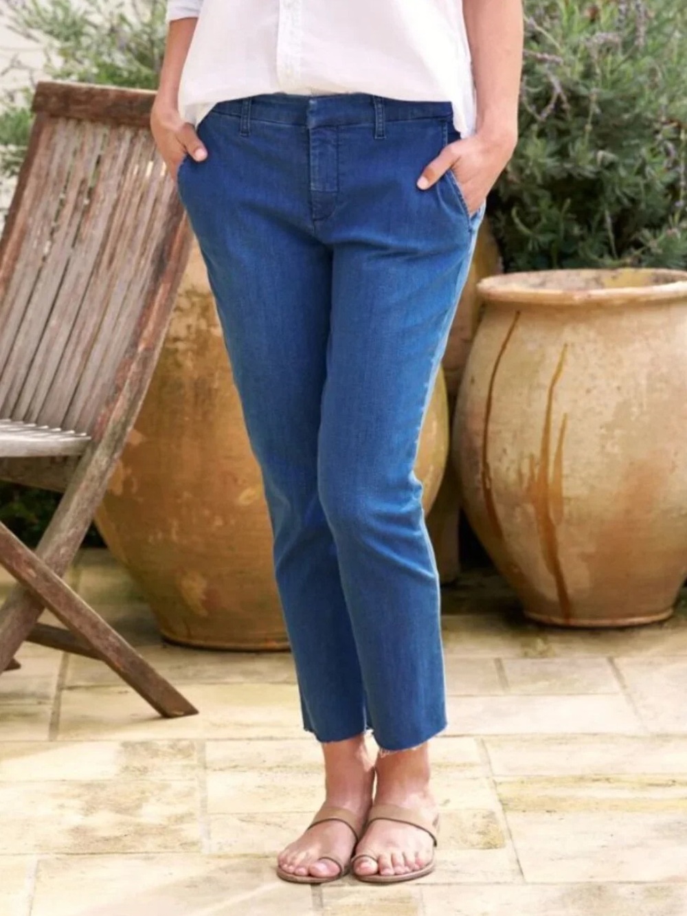 Frank & Eileen. Wicklow Raw Hem Chino Jeans. Classic Blue. Size 4.
